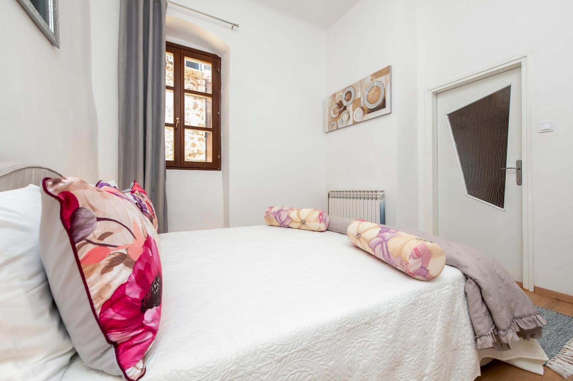Apartment Rubi Rovinj Exterior photo